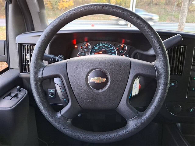 2024 Chevrolet Express 2500