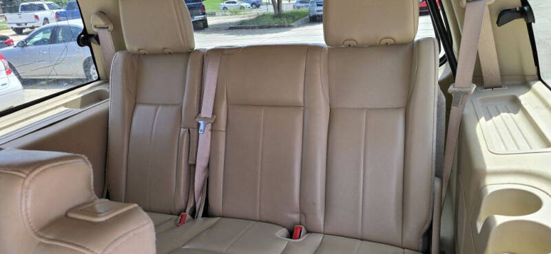 2011 Ford Expedition XLT