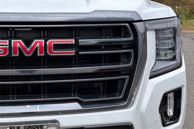 2023 GMC Yukon XL AT4
