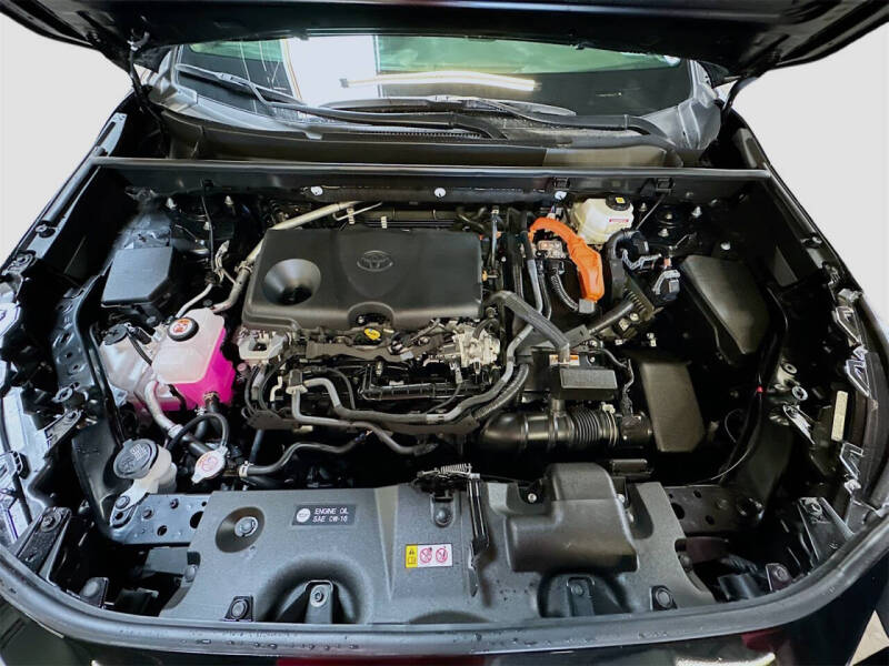 2024 Toyota RAV4 Hybrid XLE Premium