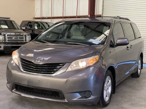 2012 Toyota Sienna for sale at Auto Selection Inc. in Houston TX