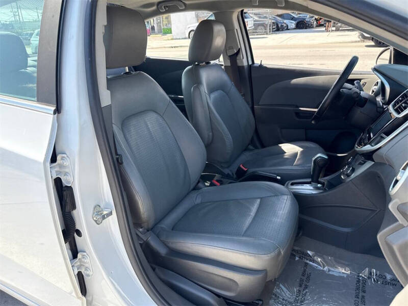 2017 Chevrolet Sonic Premier Auto