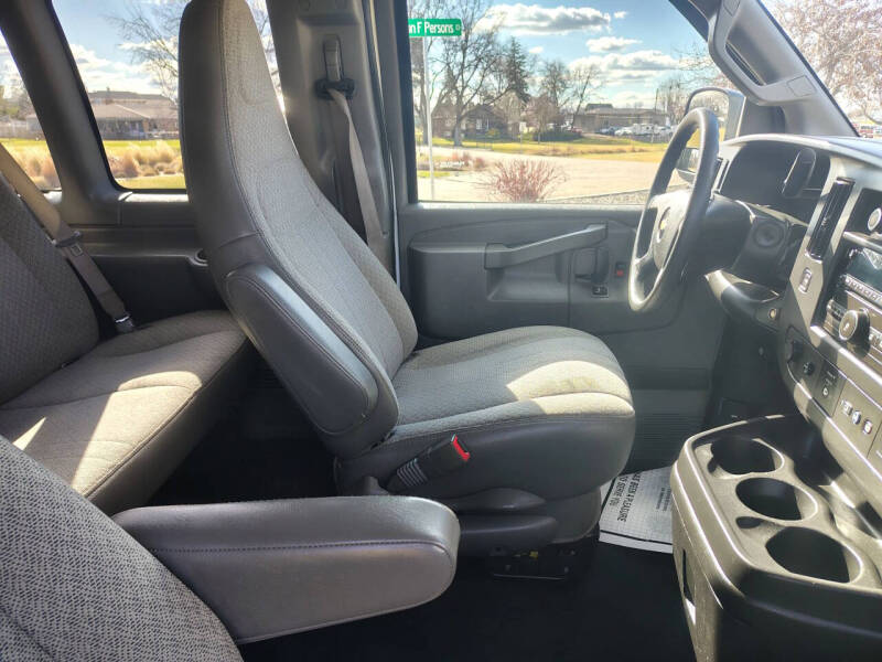 2019 Chevrolet Express LT 2500