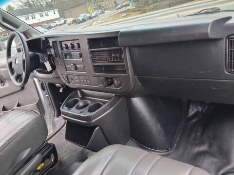 2019 Chevrolet Express 2500