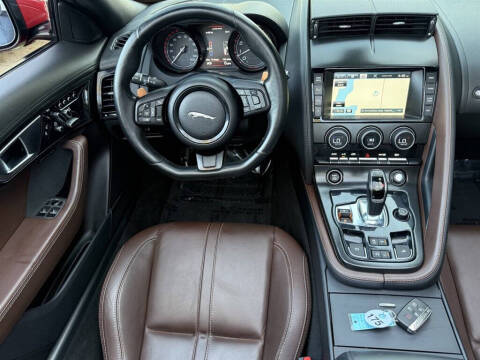 2015 Jaguar F-TYPE V8 S