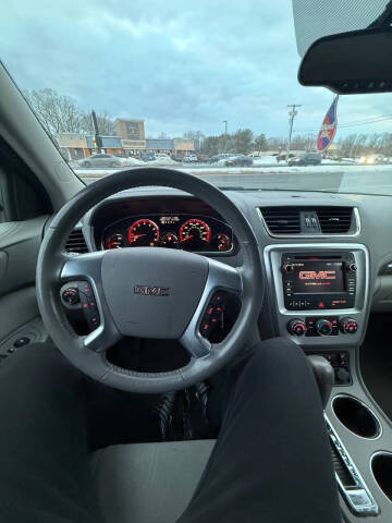 2015 GMC Acadia SLE-2