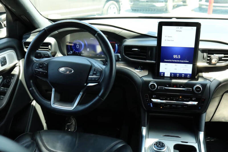 2020 Ford Explorer Platinum