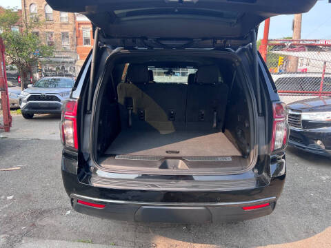 2022 Chevrolet Suburban Z71