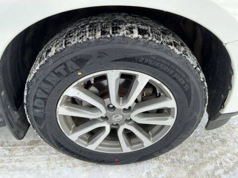 2014 Nissan Pathfinder SV