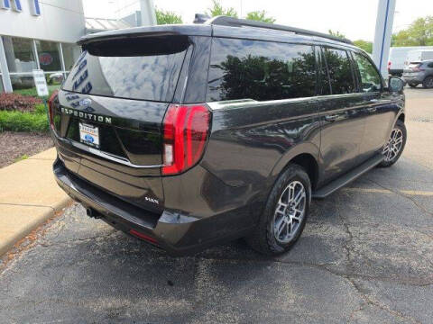 2025 Ford Expedition MAX Active