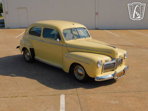 1942 Ford Super Deluxe