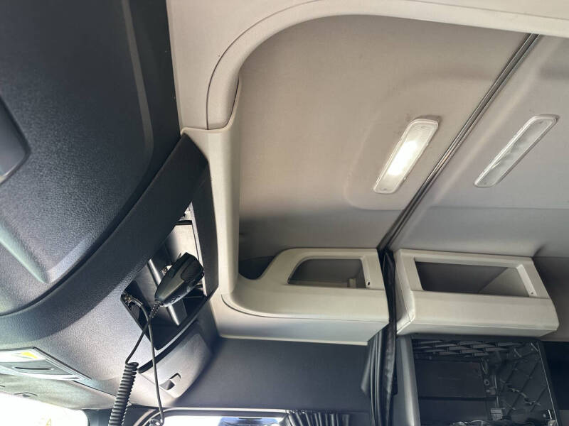 2020 Freightliner Cascadia