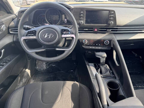 2021 Hyundai Elantra SEL