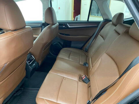 2018 Subaru Outback 2.5i Touring