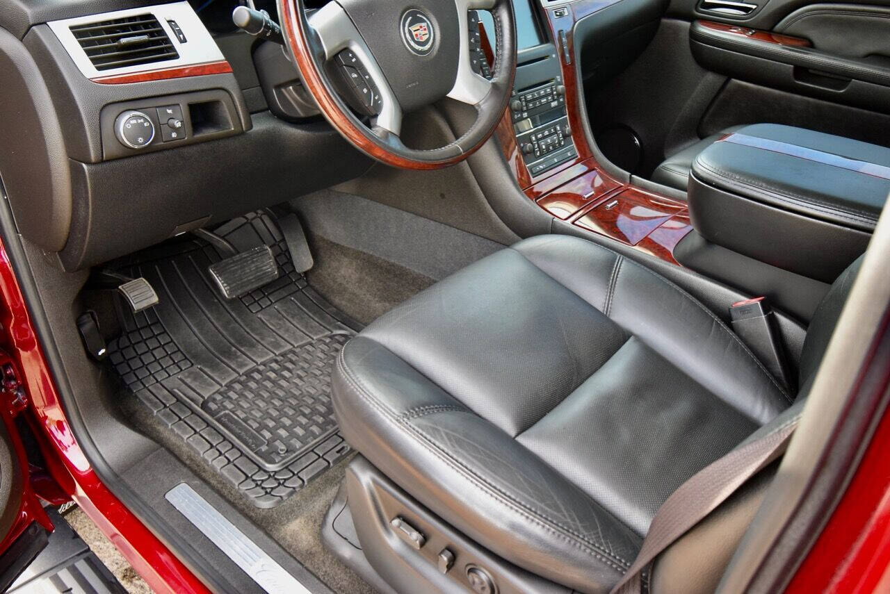 2007 Cadillac Escalade EXT 22