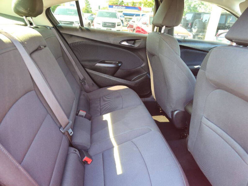 2017 Chevrolet Cruze LT Auto