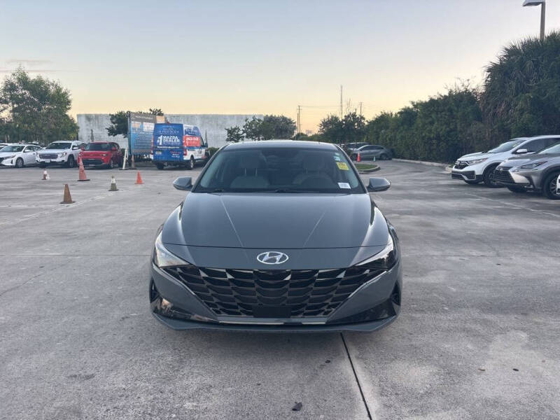 2021 Hyundai Elantra