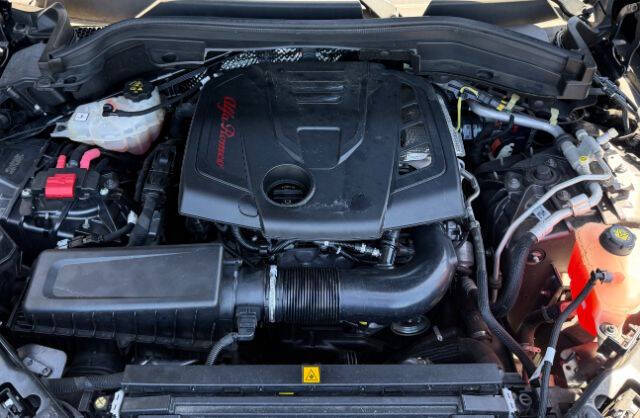 2022 Alfa Romeo Stelvio Sprint