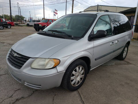 2006 Chrysler Town and Country for sale at OTWELL ENTERPRISES AUTO & TRUCK SALES in Pasadena TX