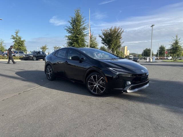 2025 Toyota Prius XLE