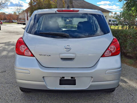2012 Nissan Versa 1.8 S