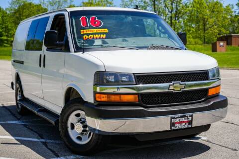 2016 Chevrolet Express for sale at Nissi Auto Sales in Waukegan IL