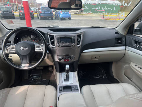 2013 Subaru Outback 2.5i Premium
