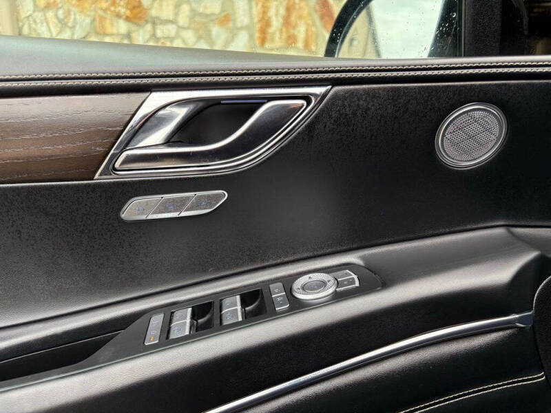 2024 Genesis GV80 2.5T