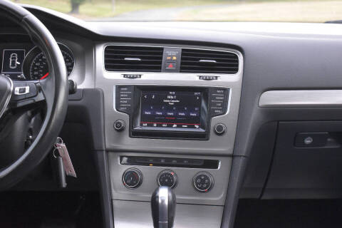 2015 Volkswagen Golf TSI S