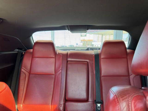 2017 Dodge Challenger R/T Plus