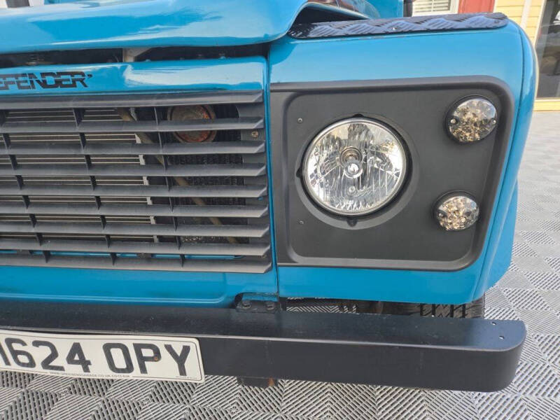 1991 Land Rover Defender