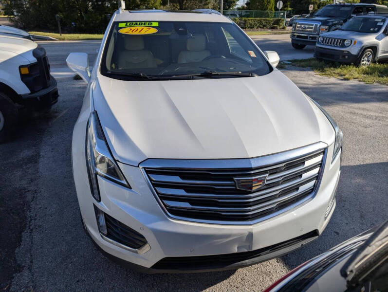 2017 Cadillac XT5 Luxury