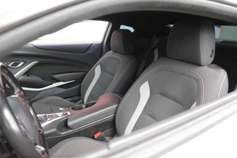 2023 Chevrolet Camaro LT