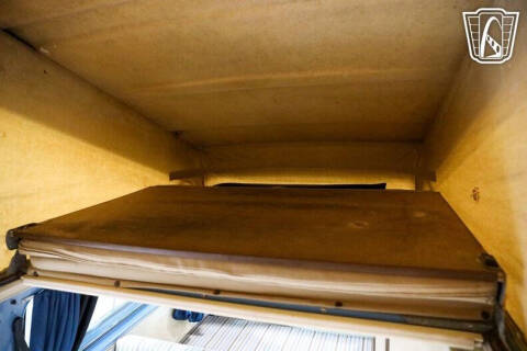 1982 Volkswagen Vanagon Camper