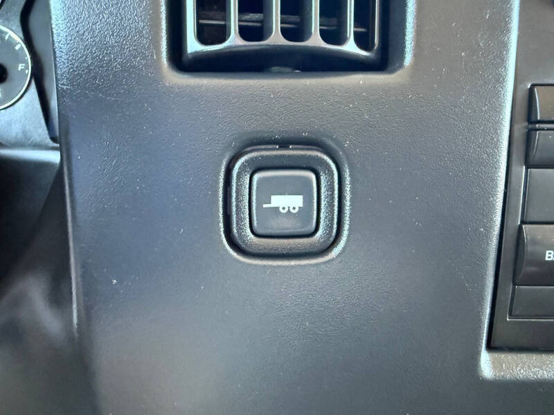 2016 GMC Savana LT 3500