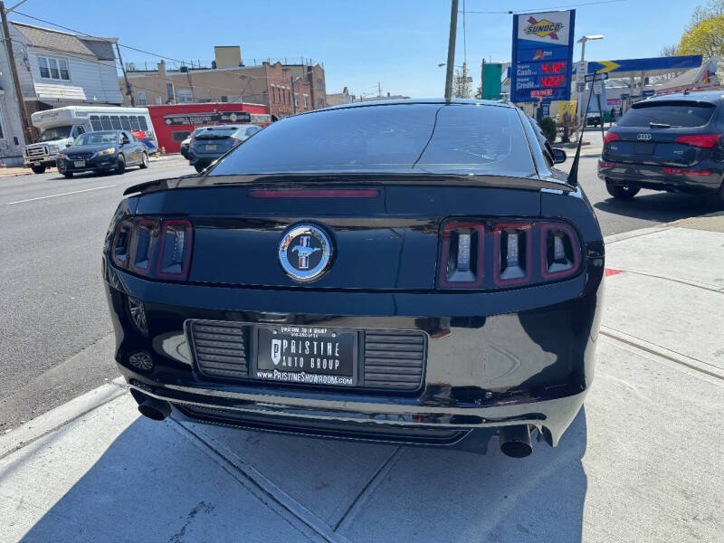 2013 Ford Mustang V6
