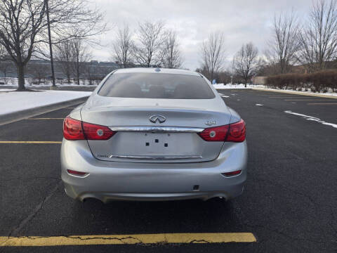 2014 Infiniti Q50 Premium