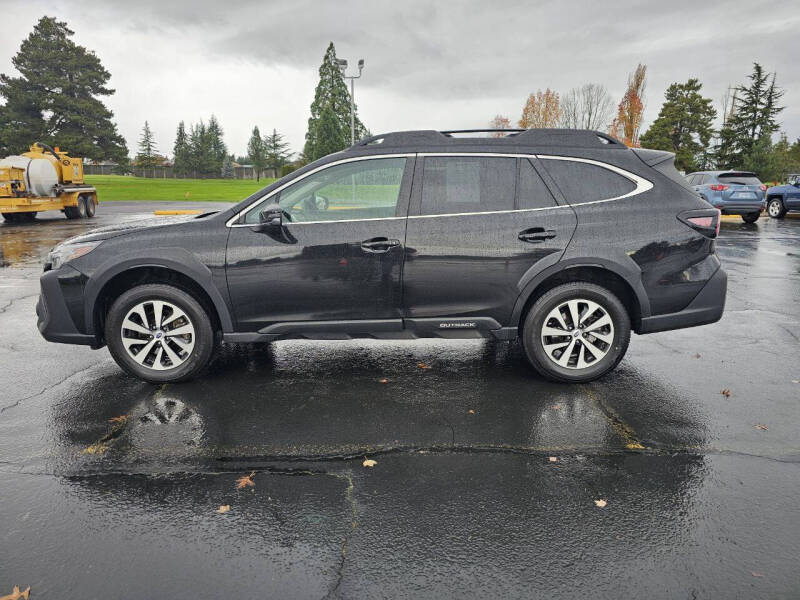 2023 Subaru Outback Premium