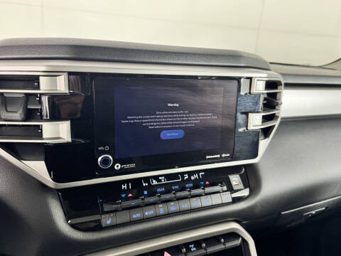 2024 Toyota Sequoia SR5