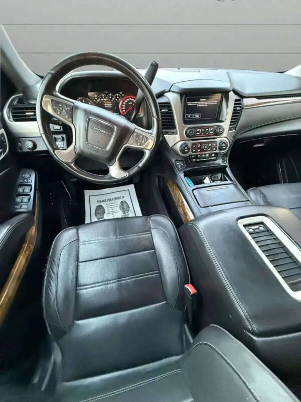 2016 GMC Yukon Denali