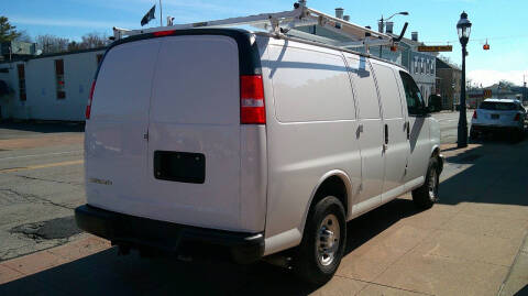 2021 Chevrolet Express 2500