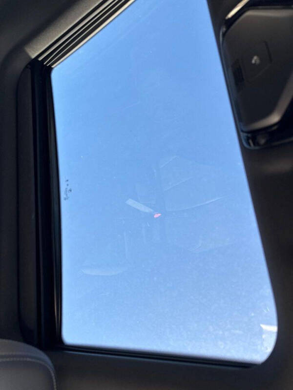 2024 BMW 3 Series 330e