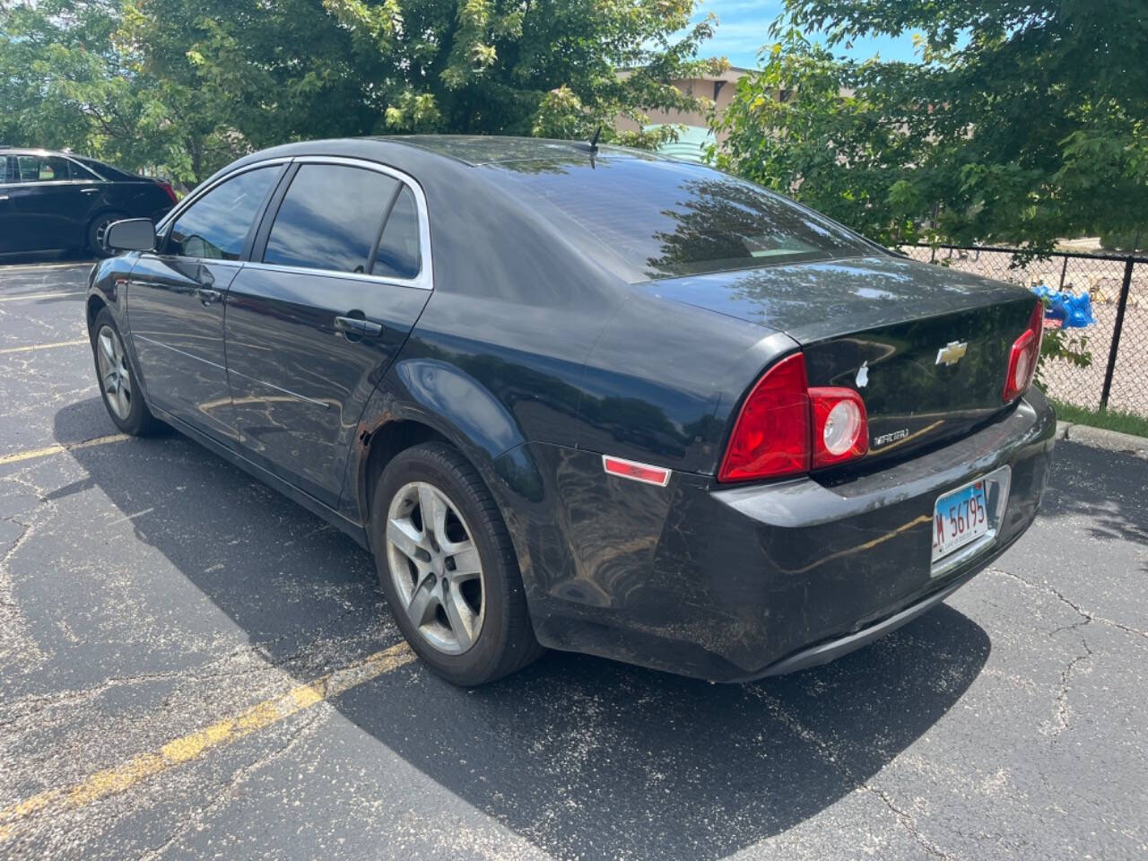 2010 Chevrolet Malibu for sale at Villa Park Cars in Oakbrook Terrace , IL