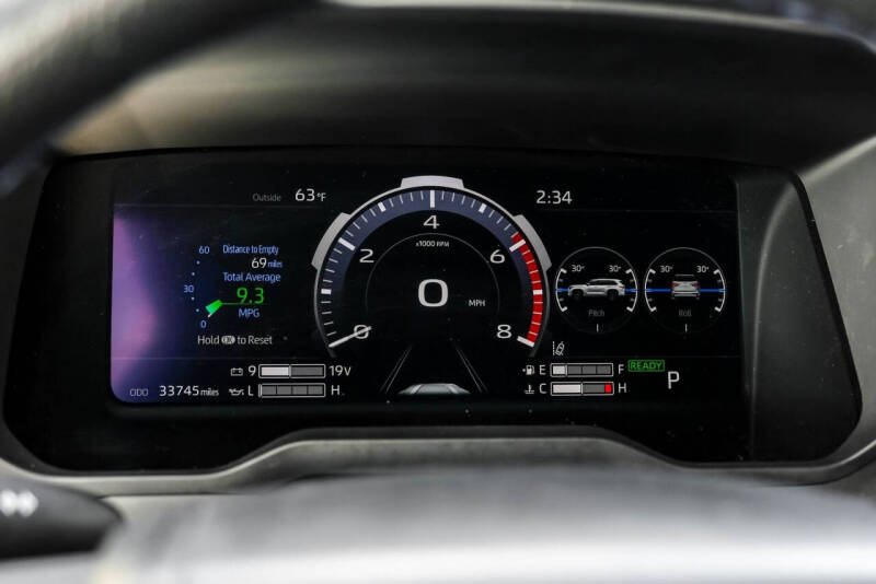 2023 Toyota Sequoia Platinum