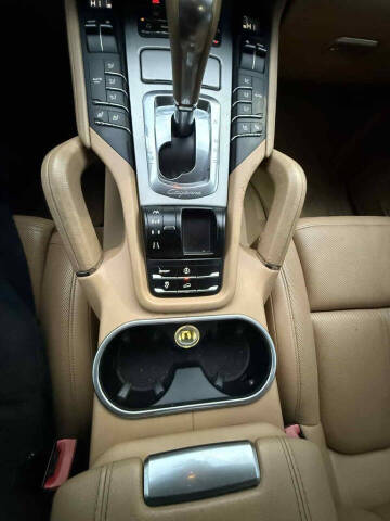 2011 Porsche Cayenne S