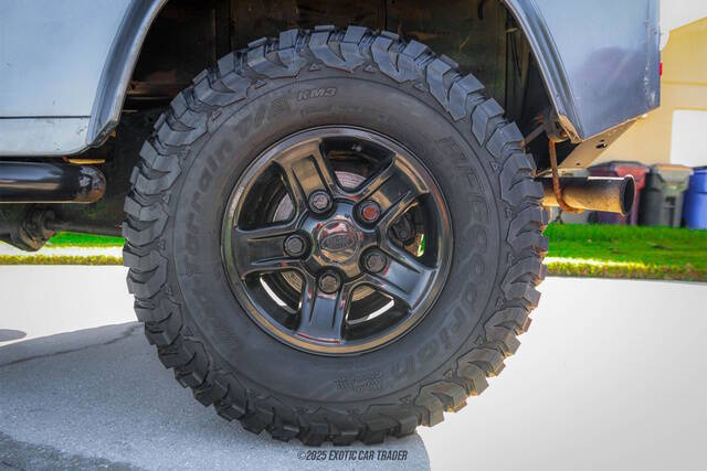 2000 Land Rover Defender