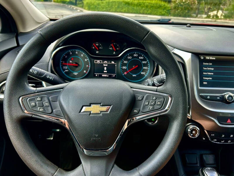2017 Chevrolet Cruze LT Auto