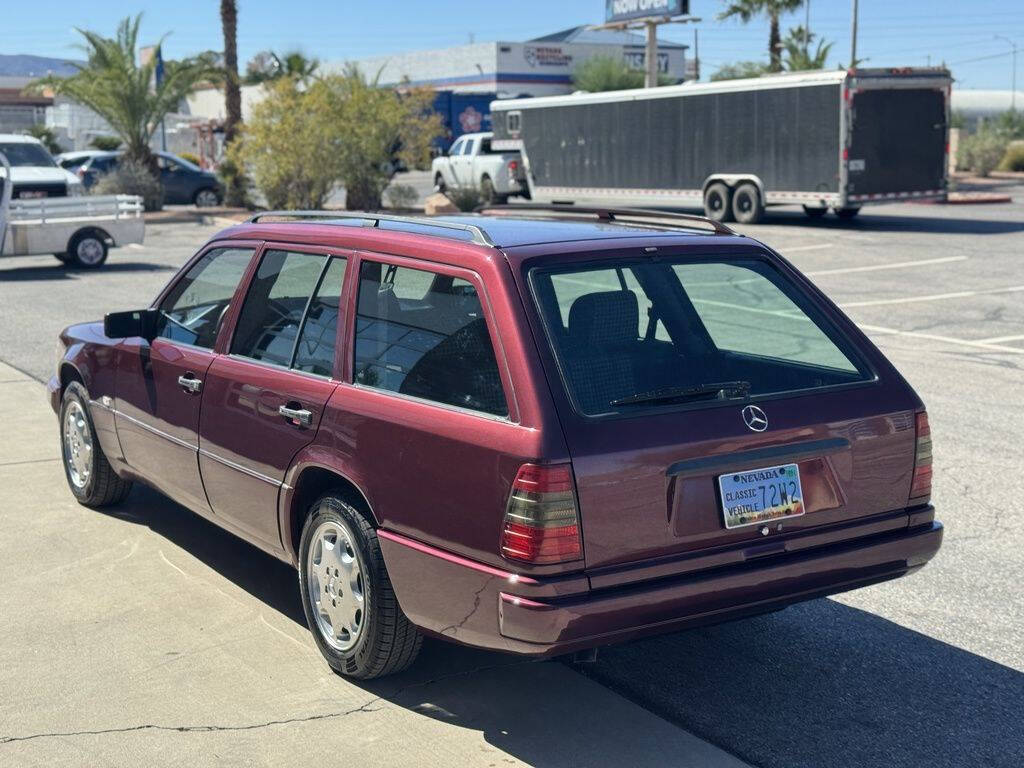 1995 Mercedes-Benz E-Class 8