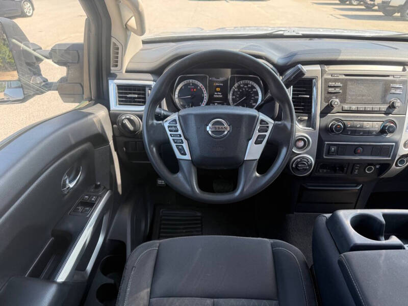 2017 Nissan Titan XD S