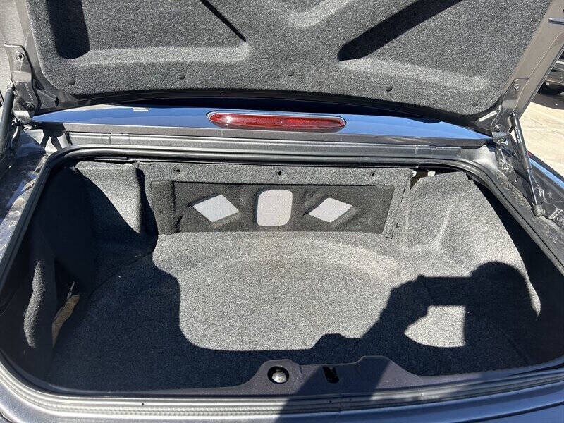 2003 Ford Thunderbird